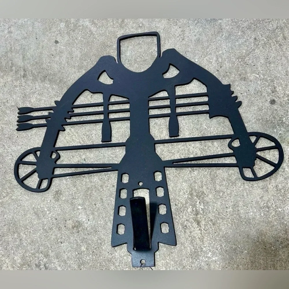 New deer hangers for skulll mounts hunting/taxidermy metal bow with arrows